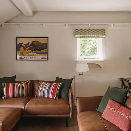 2 Hart Head Barn, Renovated Barn, Ambleside Tatil Evi *