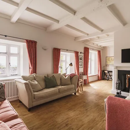 2 Hart Head Barn, Renovated Barn, Ambleside Tatil Evi *